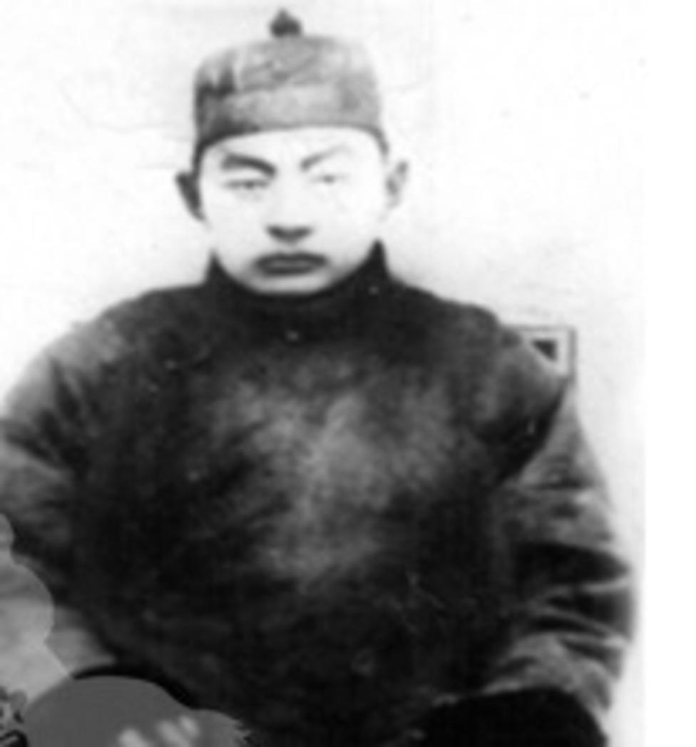 Халхын VII Ноён Хутагт Агваанлувсандамбийжанцангийн хөрөнгийг хурааж ...