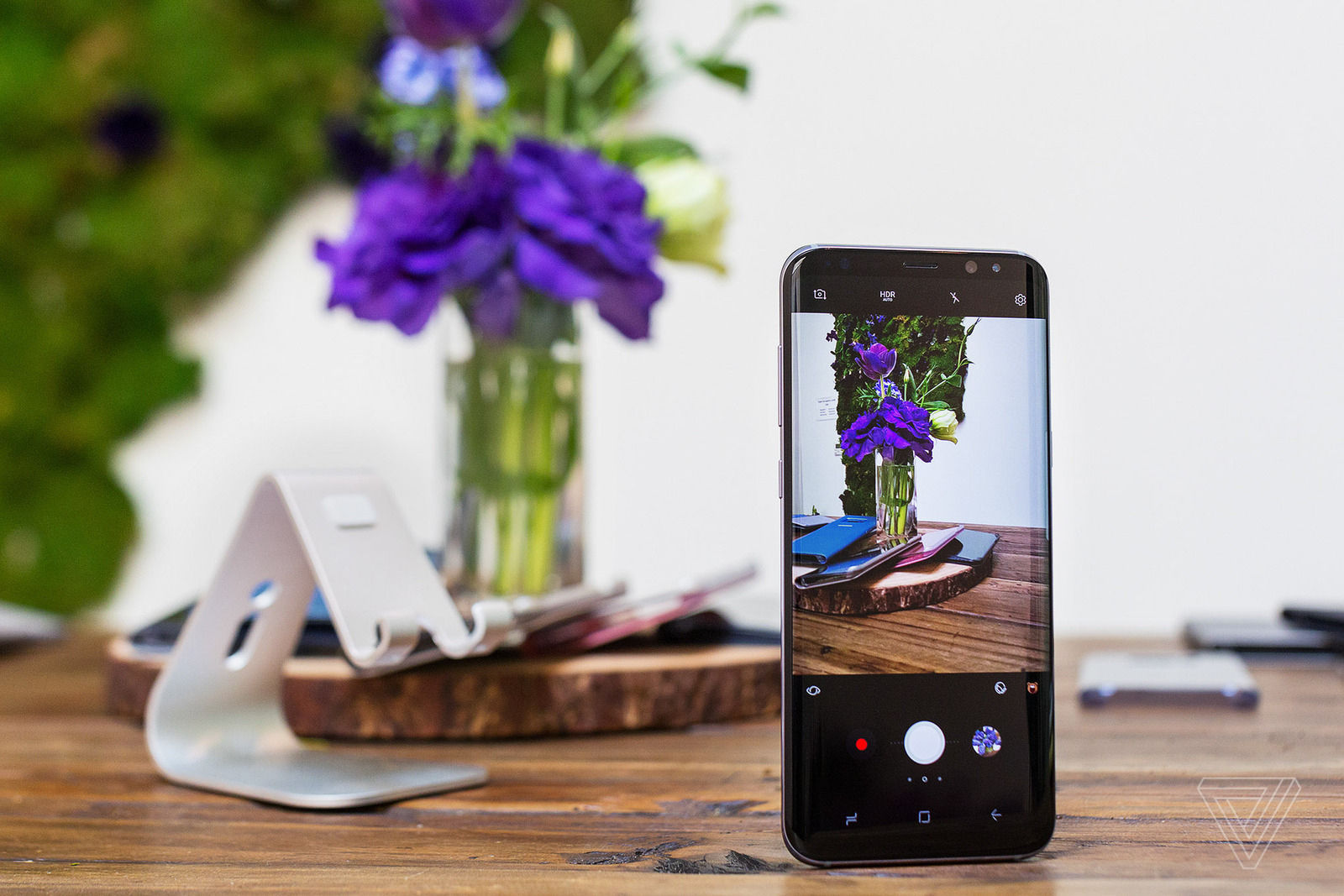 Samsung Galaxy S8-тай ТАНИЛЦ