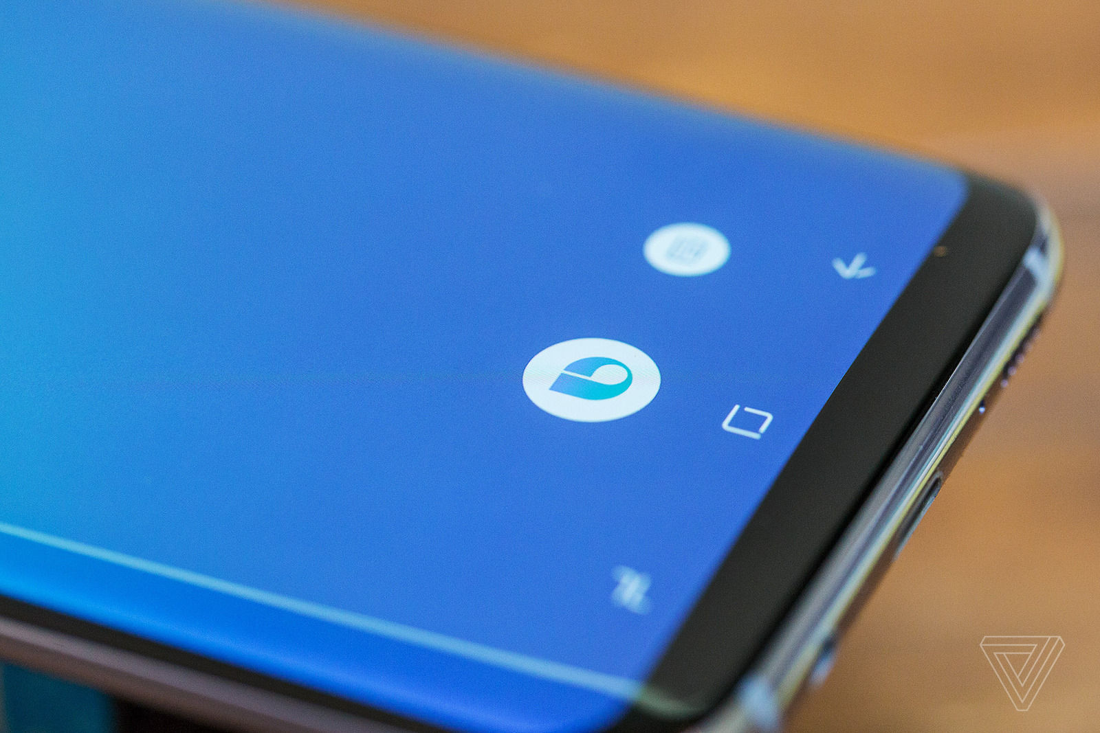 Galaxy S8-ын нүүр таниж нэвтрэх аргыг хуурч болохыг харуулжээ