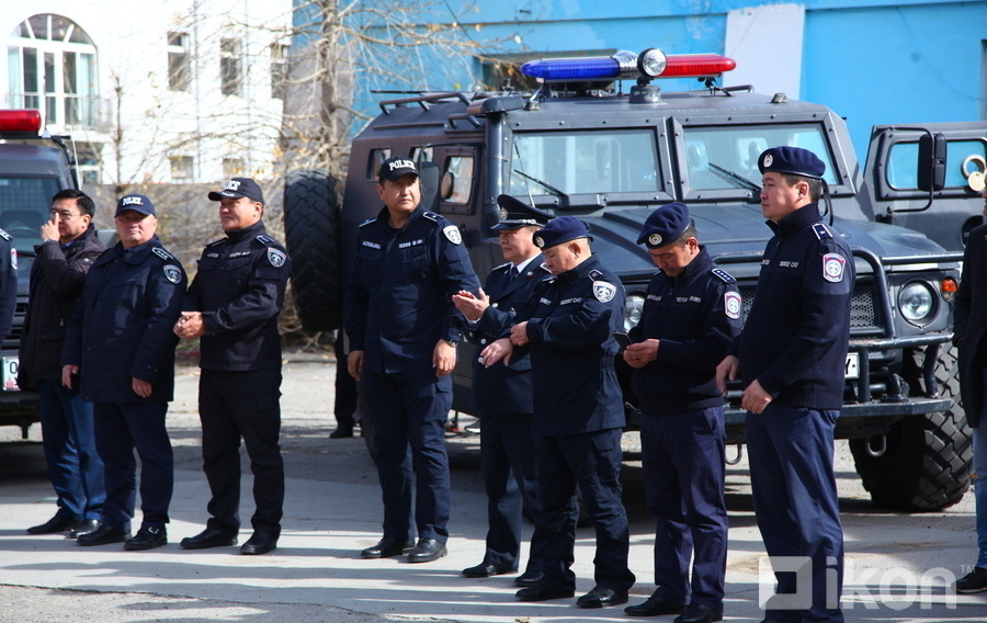 ФОТО: Цагдаагийн албанд хэрэглэгддэг тусгай хэрэгсэл, тоноглосон ...
