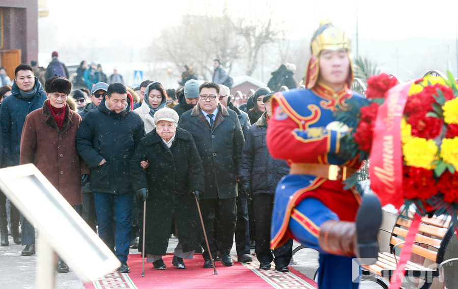Зураг