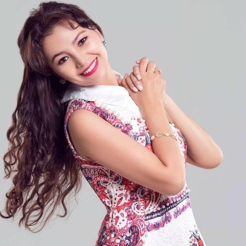 Жалаңаш жұптардың жеке суреттері