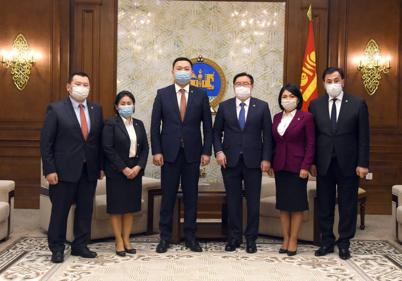 зураг