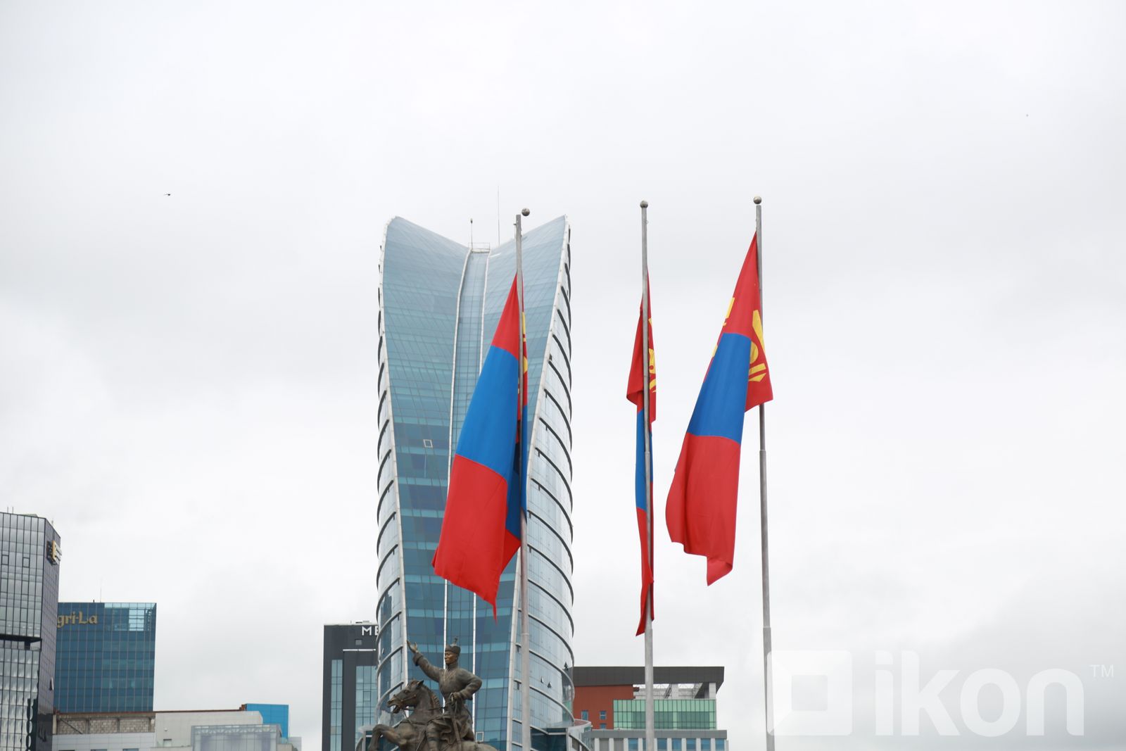 зураг