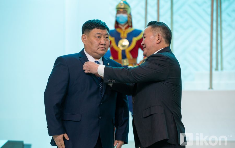 Зураг