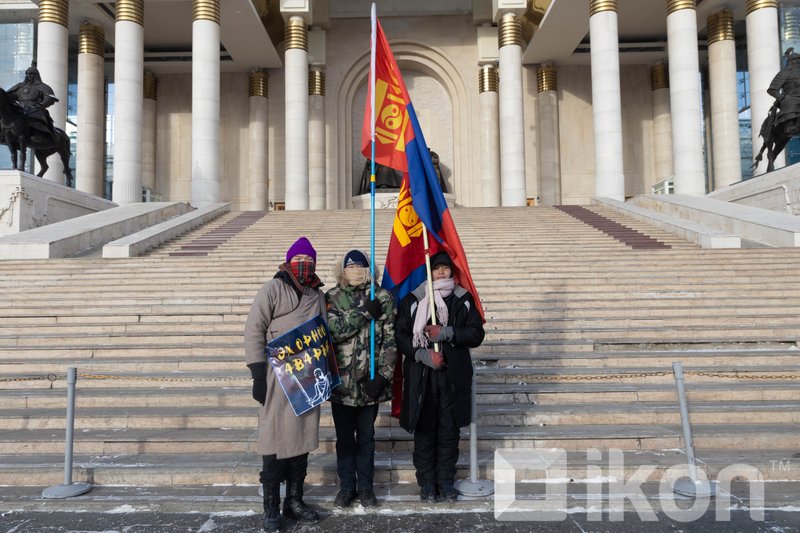 ЖАГСААЛ: Гуравхан сая ард түмэн бид сайхан амьдрах ёстой
