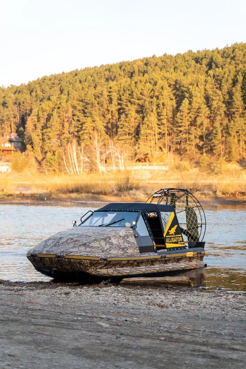 ТАНИЛЦ: Газар уснаа явагч “ALLIGATOR RAPTOR 590“
