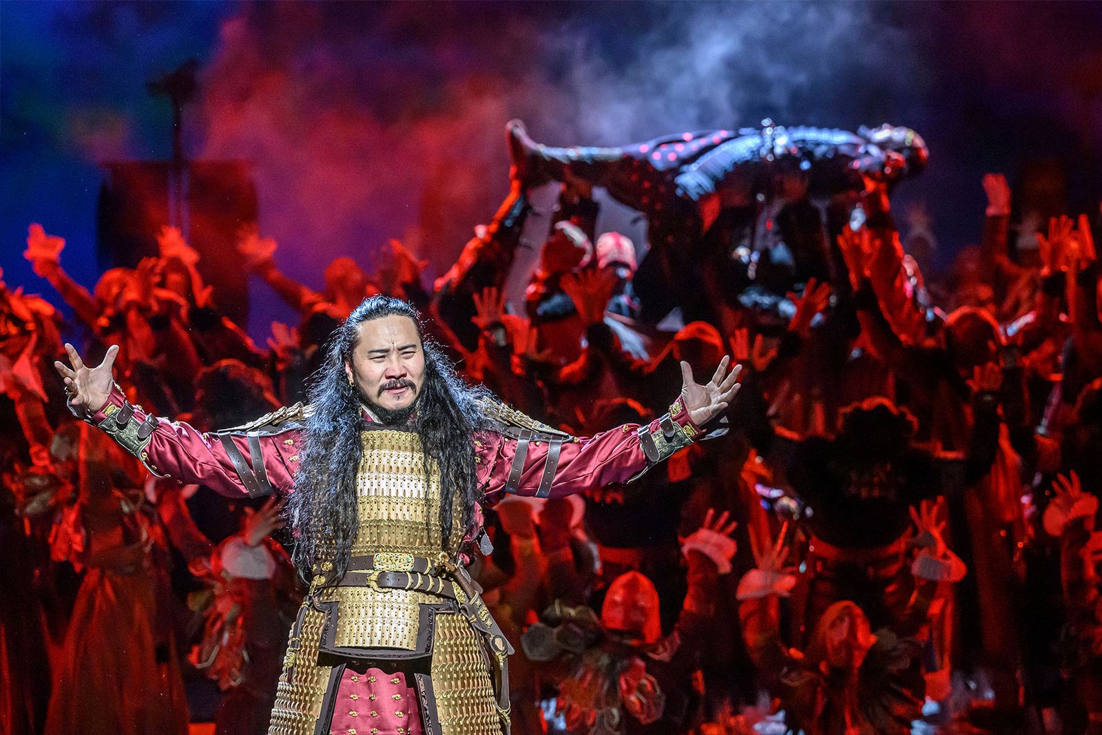 Их Британийн сонинд нийтлэгдсэн “The Mongol Khan“ жүжгийн шүүмж