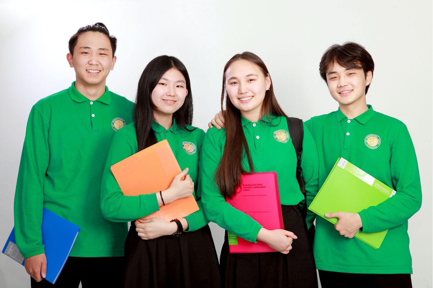 JET INTERNATIONAL SCHOOLийн анхны төгсөгчид гадаадын их, дээд