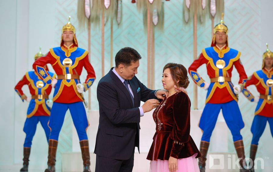 Зураг