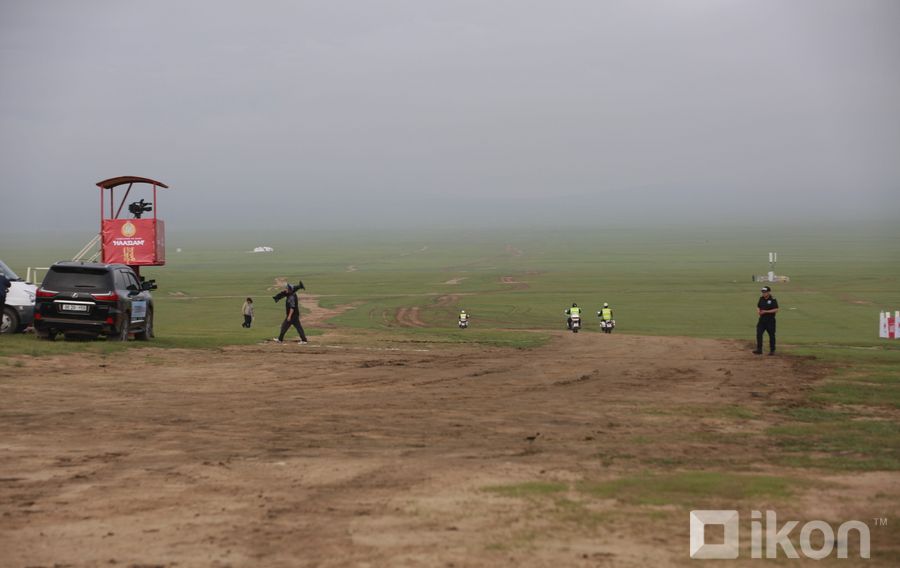 ФОТО: Хүй долоо худгийг зорих иргэдэд хүргэх мэдээлэл