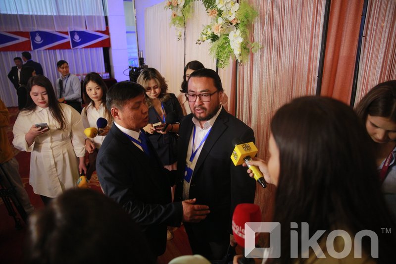 ФОТО: АН-ын Үндэсний бодлогын хороо ээлжит бусаар хуралдаж байна