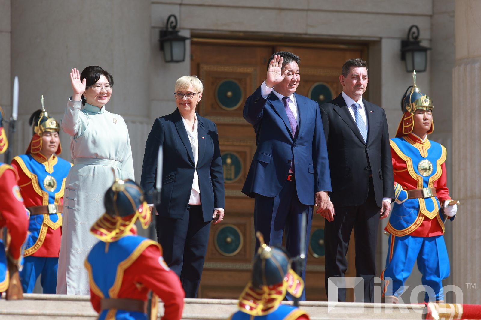зураг