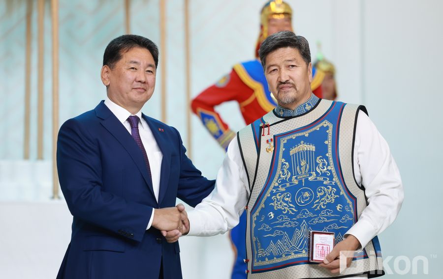 Зураг