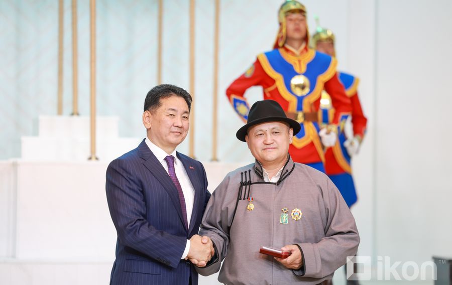 Зураг