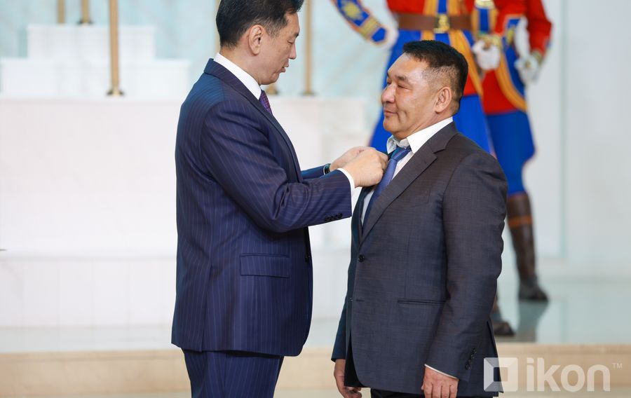Зураг