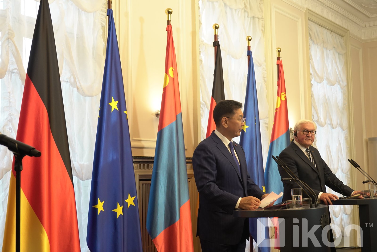 зураг