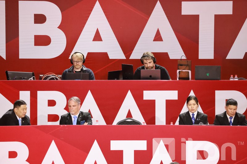 Зураг