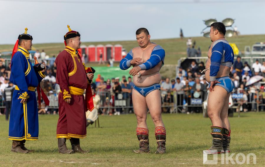 Зураг