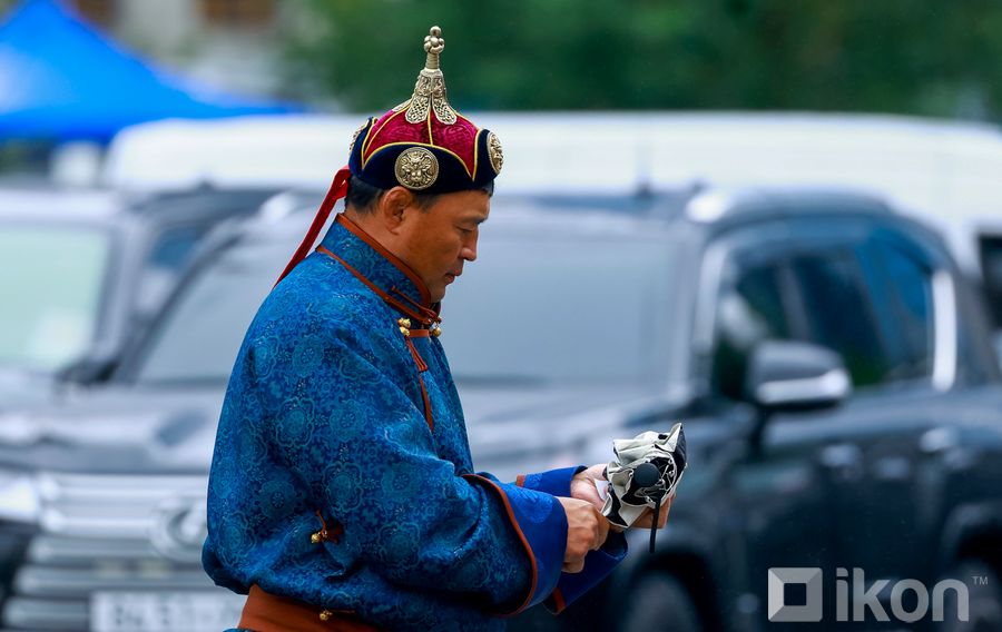 Зураг