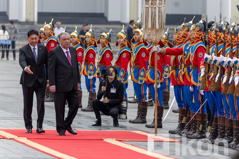 Зураг
