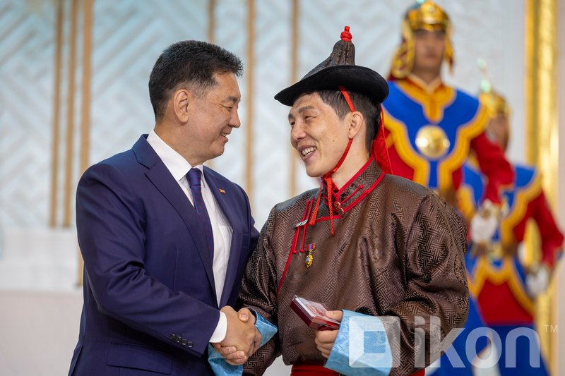 Зураг