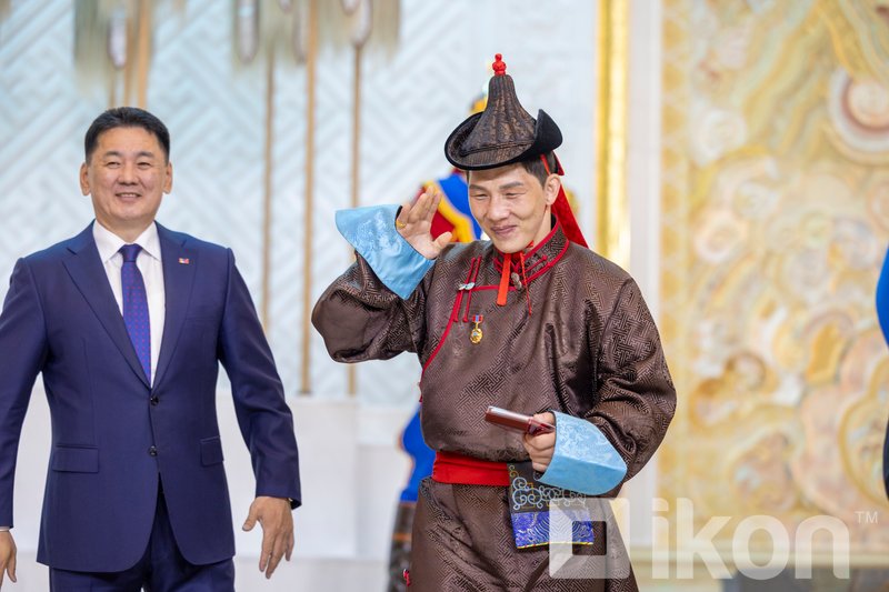 Зураг