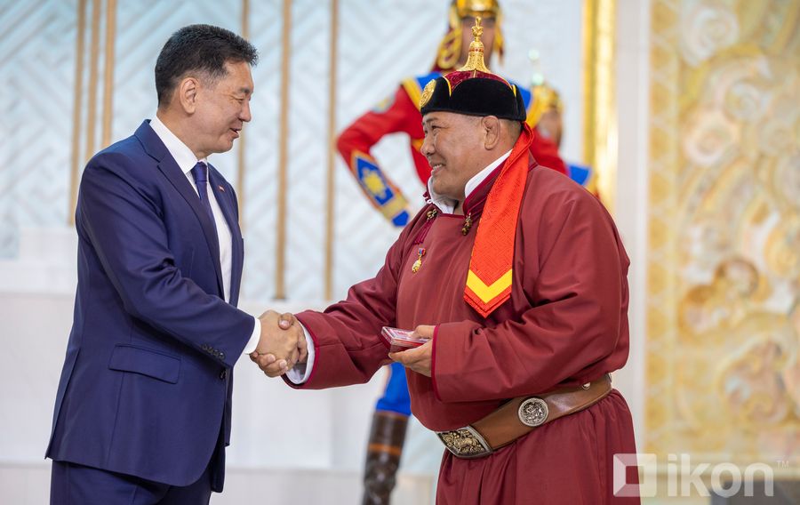 Зураг