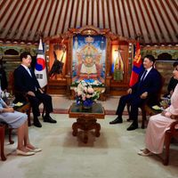 Зураг