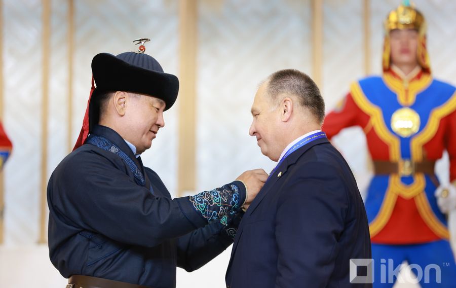 Зураг