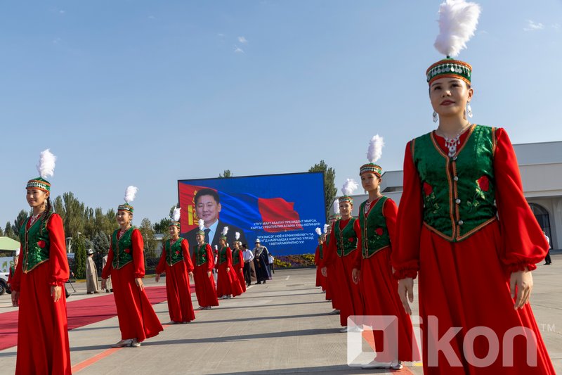 Зураг