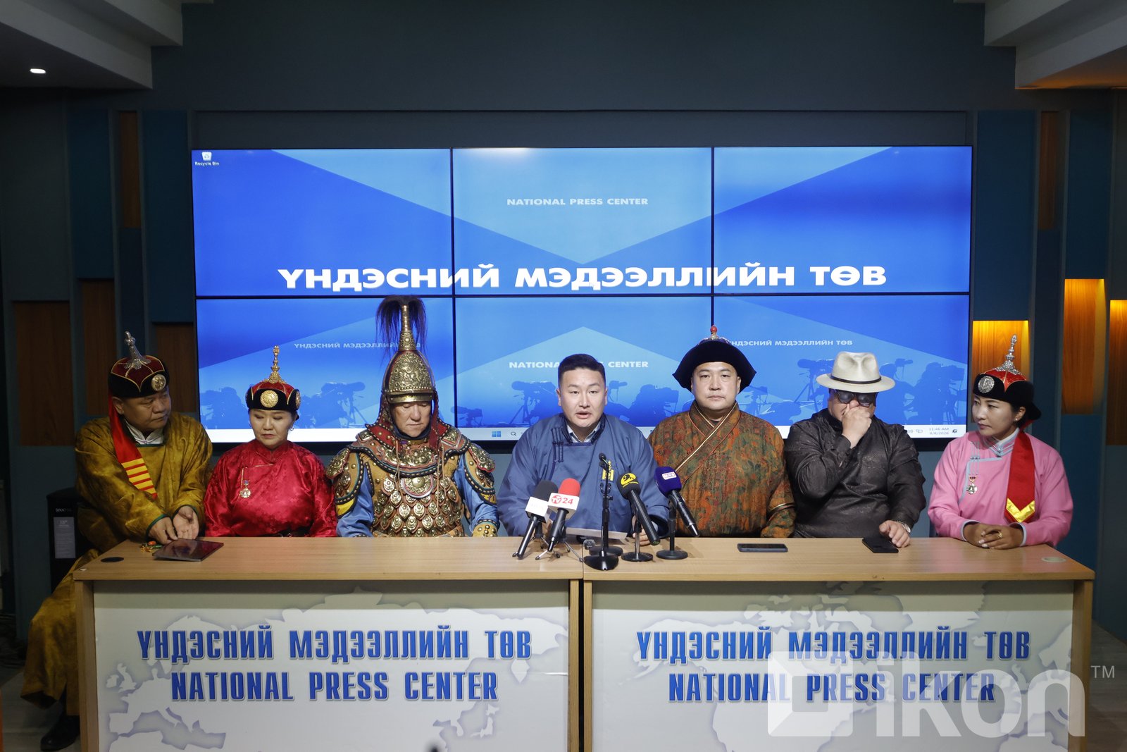 зураг